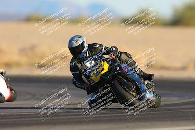 media/Dec-07-2024-CVMA (Sat) [[21c5f1ef85]]/Race 13-Amateur Supersport Middleweight/